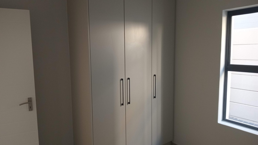 2 Bedroom Property for Sale in Table View Western Cape